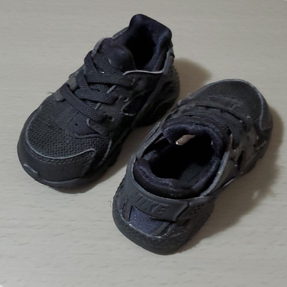 Baby Nike Huarache shoes